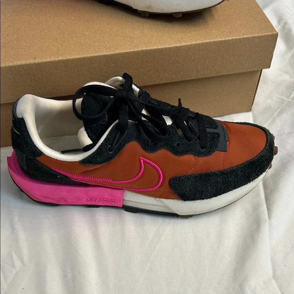 Nike Waffle One Sneakers Women’s Size 7.5 Black Brown Pink Running Shoes